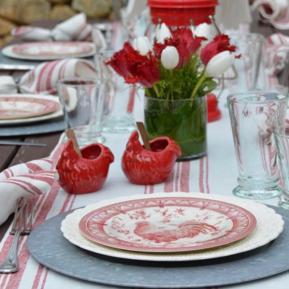 Farmhouse 4 Queens Red Rooster Salad Plates by Neiman Marcus 🐓♥️ - Picture 8 of 9
